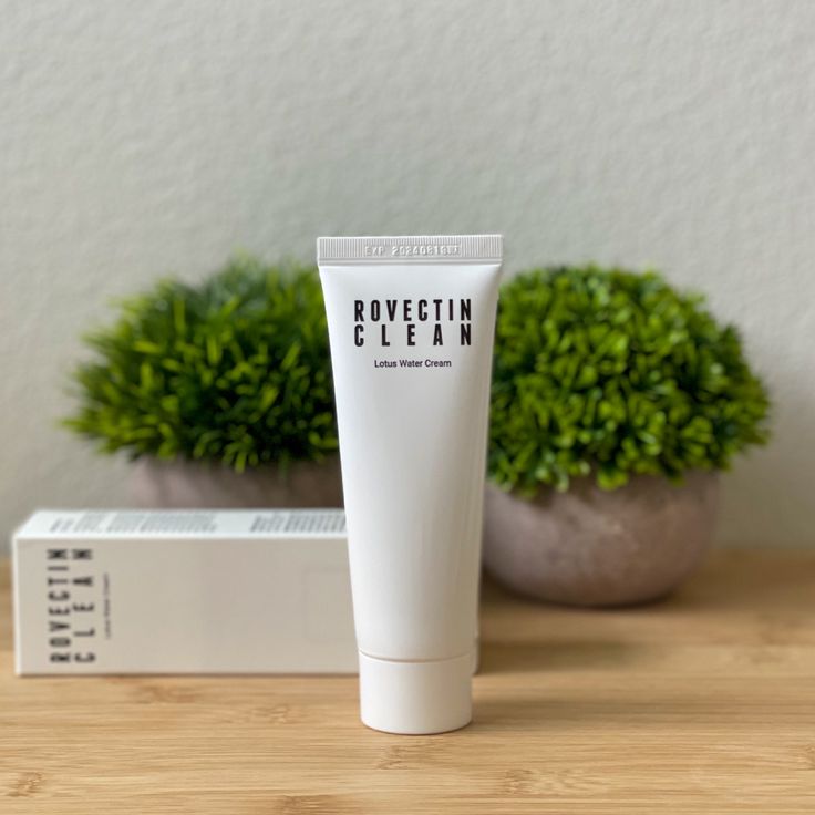 Rovectin - Calming Sensitive Lotus Cream 60Ml